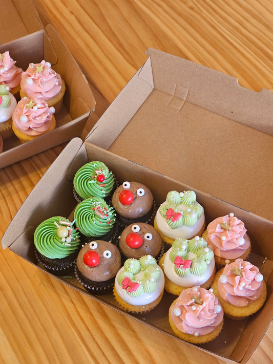 Christmas mini cupcakes