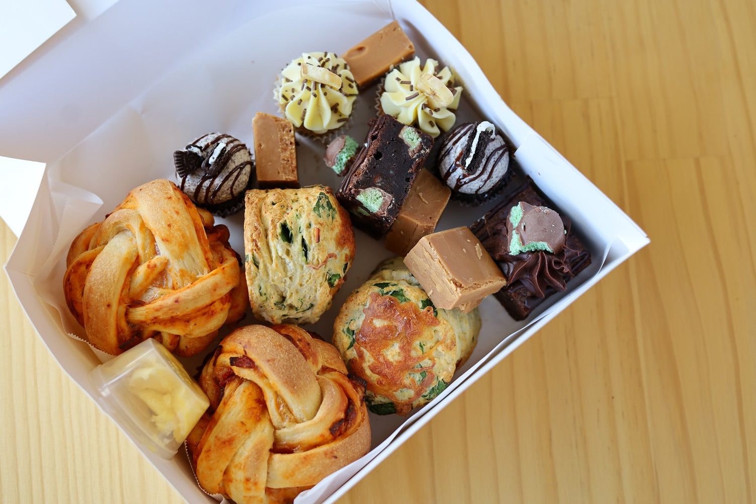 Cuppacakes Cupcakes, Slices, Cookies and Custom Cakes Whangarei